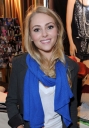 Actress_AnnaSophia_Robb_attends_the_EXTRA_Luxury_Lounge_In_Honor_Of_83rd_Annual_Academy_Awards_13.jpg