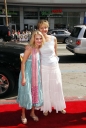 annasophia-robb-nancy-drew-world-premiere-20070609_24.jpg